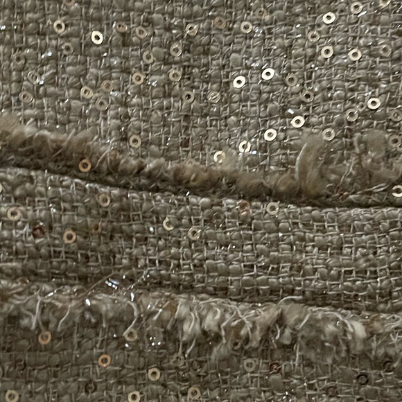 Michael Kors Gold Cropped Blazer with Textured Fabric size 8 pre owned - Picture 8 of 10